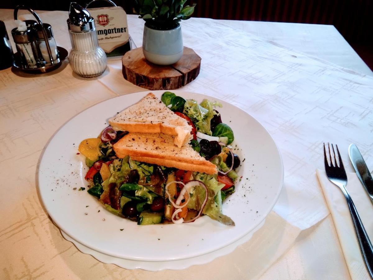 Gasthaus Schachinger Tumeltsham Esterno foto